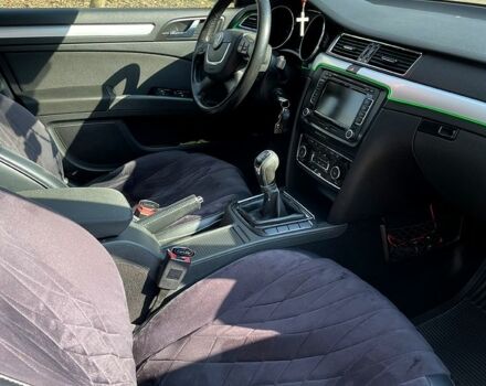 Сірий Шкода Суперб, об'ємом двигуна 2 л та пробігом 280 тис. км за 8700 $, фото 6 на Automoto.ua