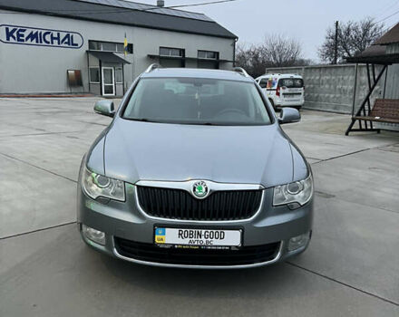 Серый Шкода Суперб, объемом двигателя 1.4 л и пробегом 239 тыс. км за 6900 $, фото 2 на Automoto.ua