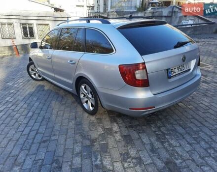 Сірий Шкода Суперб, об'ємом двигуна 2 л та пробігом 249 тис. км за 11000 $, фото 4 на Automoto.ua