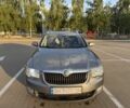 Сірий Шкода Суперб, об'ємом двигуна 2 л та пробігом 273 тис. км за 8388 $, фото 1 на Automoto.ua