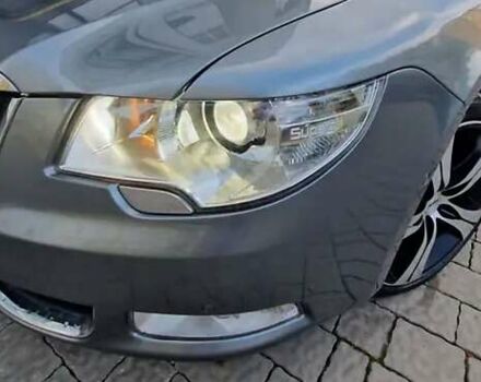 Серый Шкода Суперб, объемом двигателя 1.8 л и пробегом 225 тыс. км за 9300 $, фото 8 на Automoto.ua