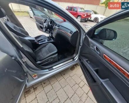 Серый Шкода Суперб, объемом двигателя 1.8 л и пробегом 225 тыс. км за 9300 $, фото 59 на Automoto.ua