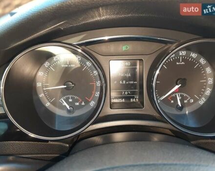 Сірий Шкода Суперб, об'ємом двигуна 2 л та пробігом 249 тис. км за 11000 $, фото 8 на Automoto.ua