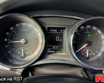 Серый Шкода Суперб, объемом двигателя 2 л и пробегом 299 тыс. км за 9000 $, фото 7 на Automoto.ua