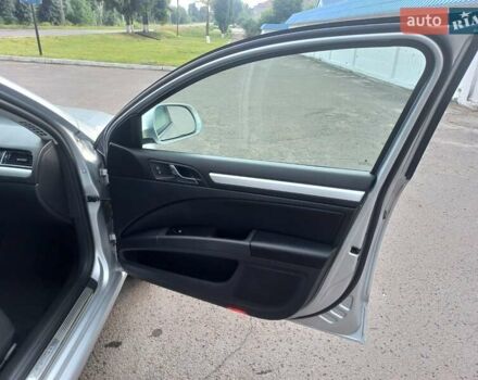Серый Шкода Суперб, объемом двигателя 1.97 л и пробегом 289 тыс. км за 8700 $, фото 41 на Automoto.ua