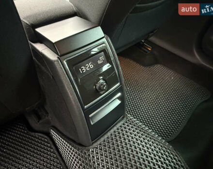 Серый Шкода Суперб, объемом двигателя 1.97 л и пробегом 270 тыс. км за 11700 $, фото 37 на Automoto.ua