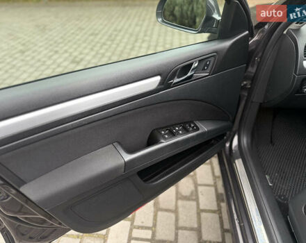 Серый Шкода Суперб, объемом двигателя 1.97 л и пробегом 270 тыс. км за 11700 $, фото 29 на Automoto.ua