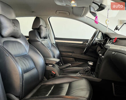 Сірий Шкода Суперб, об'ємом двигуна 1.97 л та пробігом 254 тис. км за 9700 $, фото 8 на Automoto.ua