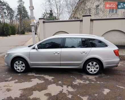 Серый Шкода Суперб, объемом двигателя 1.8 л и пробегом 207 тыс. км за 7200 $, фото 1 на Automoto.ua