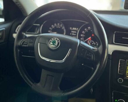 Сірий Шкода Суперб, об'ємом двигуна 2 л та пробігом 254 тис. км за 9700 $, фото 10 на Automoto.ua