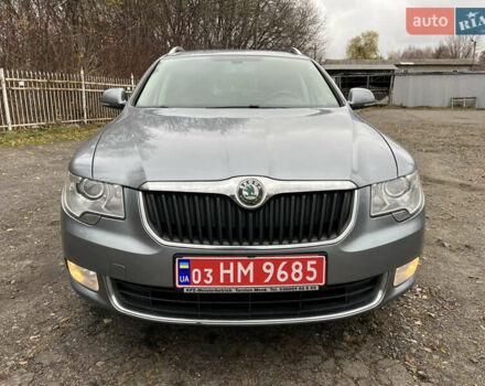 Серый Шкода Суперб, объемом двигателя 1.8 л и пробегом 225 тыс. км за 9200 $, фото 5 на Automoto.ua