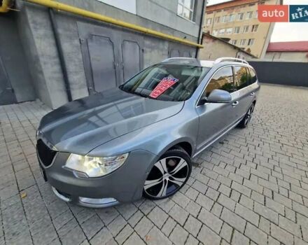 Серый Шкода Суперб, объемом двигателя 1.8 л и пробегом 225 тыс. км за 9300 $, фото 1 на Automoto.ua