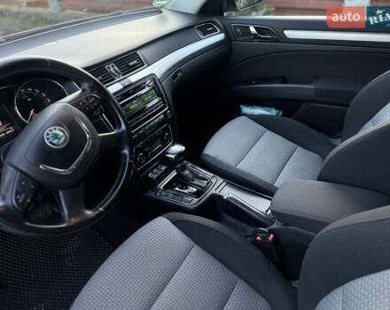 Серый Шкода Суперб, объемом двигателя 1.97 л и пробегом 270 тыс. км за 11700 $, фото 45 на Automoto.ua