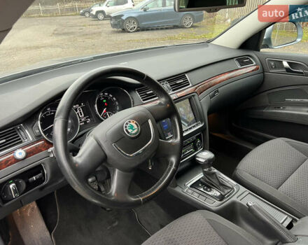 Серый Шкода Суперб, объемом двигателя 1.8 л и пробегом 225 тыс. км за 9200 $, фото 13 на Automoto.ua