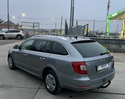 Серый Шкода Суперб, объемом двигателя 1.4 л и пробегом 239 тыс. км за 6900 $, фото 9 на Automoto.ua