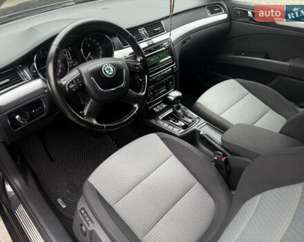 Серый Шкода Суперб, объемом двигателя 1.97 л и пробегом 270 тыс. км за 11700 $, фото 33 на Automoto.ua