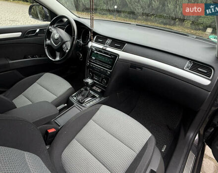 Серый Шкода Суперб, объемом двигателя 1.97 л и пробегом 270 тыс. км за 11700 $, фото 41 на Automoto.ua