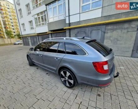 Серый Шкода Суперб, объемом двигателя 1.8 л и пробегом 225 тыс. км за 9300 $, фото 19 на Automoto.ua