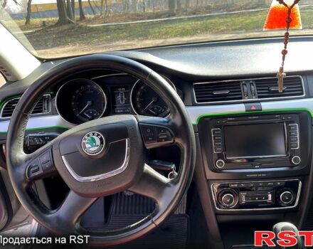 Сірий Шкода Суперб, об'ємом двигуна 2 л та пробігом 280 тис. км за 8700 $, фото 8 на Automoto.ua