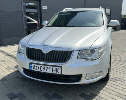 Серый Шкода Суперб, объемом двигателя 1.97 л и пробегом 355 тыс. км за 7700 $, фото 2 на Automoto.ua