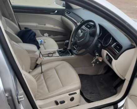 Серый Шкода Суперб, объемом двигателя 2 л и пробегом 145 тыс. км за 3267 $, фото 1 на Automoto.ua