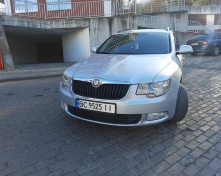 Серый Шкода Суперб, объемом двигателя 2 л и пробегом 249 тыс. км за 11000 $, фото 3 на Automoto.ua