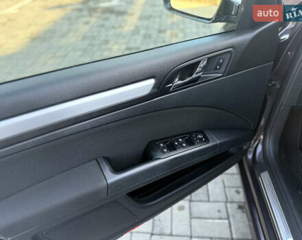 Серый Шкода Суперб, объемом двигателя 1.97 л и пробегом 270 тыс. км за 11700 $, фото 46 на Automoto.ua