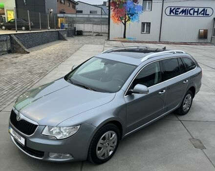 Серый Шкода Суперб, объемом двигателя 1.4 л и пробегом 239 тыс. км за 6900 $, фото 1 на Automoto.ua