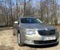 Сірий Шкода Суперб, об'ємом двигуна 2 л та пробігом 280 тис. км за 8700 $, фото 1 на Automoto.ua