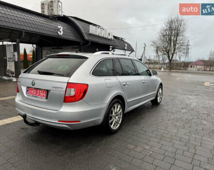 Серый Шкода Суперб, объемом двигателя 2 л и пробегом 343 тыс. км за 9999 $, фото 5 на Automoto.ua