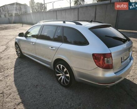 Серый Шкода Суперб, объемом двигателя 1.8 л и пробегом 317 тыс. км за 9700 $, фото 13 на Automoto.ua