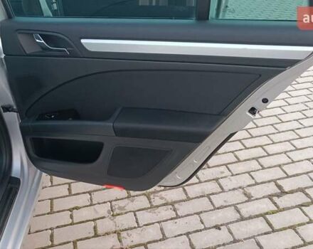 Серый Шкода Суперб, объемом двигателя 1.6 л и пробегом 328 тыс. км за 7950 $, фото 65 на Automoto.ua