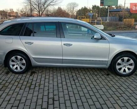 Серый Шкода Суперб, объемом двигателя 1.6 л и пробегом 328 тыс. км за 7950 $, фото 27 на Automoto.ua