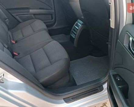 Серый Шкода Суперб, объемом двигателя 1.6 л и пробегом 328 тыс. км за 7950 $, фото 60 на Automoto.ua