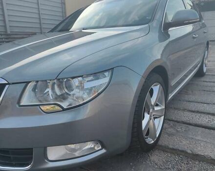 Серый Шкода Суперб, объемом двигателя 1.98 л и пробегом 195 тыс. км за 9700 $, фото 4 на Automoto.ua