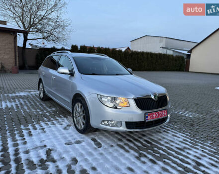 Сірий Шкода Суперб, об'ємом двигуна 2 л та пробігом 343 тис. км за 10500 $, фото 9 на Automoto.ua