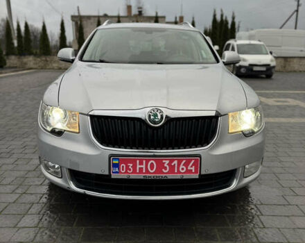 Серый Шкода Суперб, объемом двигателя 2 л и пробегом 343 тыс. км за 9999 $, фото 9 на Automoto.ua