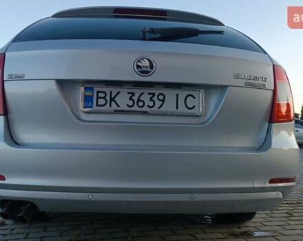 Серый Шкода Суперб, объемом двигателя 1.6 л и пробегом 328 тыс. км за 7950 $, фото 20 на Automoto.ua