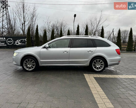 Серый Шкода Суперб, объемом двигателя 2 л и пробегом 343 тыс. км за 9999 $, фото 2 на Automoto.ua