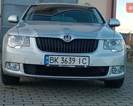 Серый Шкода Суперб, объемом двигателя 1.6 л и пробегом 328 тыс. км за 7950 $, фото 16 на Automoto.ua