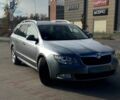 Серый Шкода Суперб, объемом двигателя 2 л и пробегом 241 тыс. км за 8200 $, фото 1 на Automoto.ua
