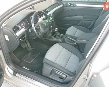 Серый Шкода Суперб, объемом двигателя 1.8 л и пробегом 224 тыс. км за 9500 $, фото 36 на Automoto.ua