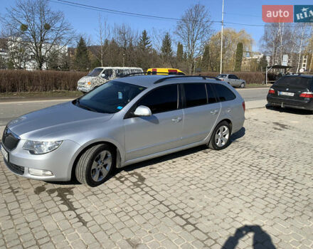 Сірий Шкода Суперб, об'ємом двигуна 2 л та пробігом 282 тис. км за 11500 $, фото 11 на Automoto.ua