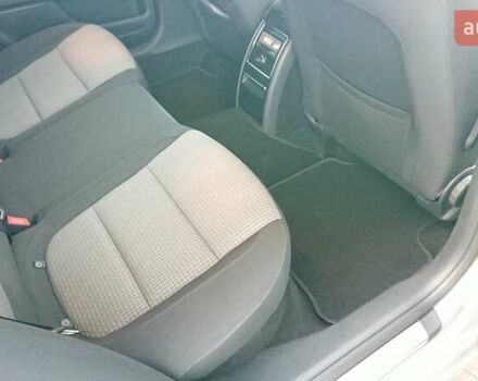 Серый Шкода Суперб, объемом двигателя 1.8 л и пробегом 224 тыс. км за 9500 $, фото 48 на Automoto.ua