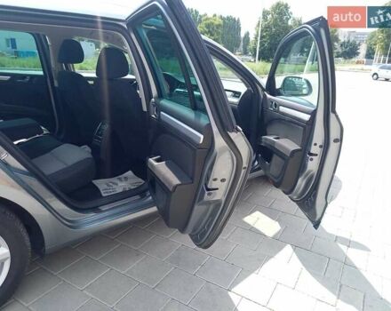 Серый Шкода Суперб, объемом двигателя 1.8 л и пробегом 166 тыс. км за 8500 $, фото 2 на Automoto.ua