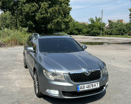 Сірий Шкода Суперб, об'ємом двигуна 1.97 л та пробігом 275 тис. км за 10700 $, фото 68 на Automoto.ua