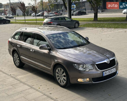 Серый Шкода Суперб, объемом двигателя 1.97 л и пробегом 250 тыс. км за 9000 $, фото 8 на Automoto.ua
