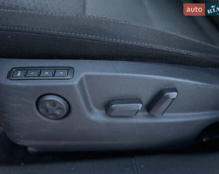 Сірий Шкода Суперб, об'ємом двигуна 2 л та пробігом 343 тис. км за 10500 $, фото 19 на Automoto.ua