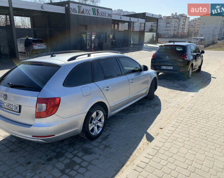 Сірий Шкода Суперб, об'ємом двигуна 2 л та пробігом 282 тис. км за 11500 $, фото 6 на Automoto.ua