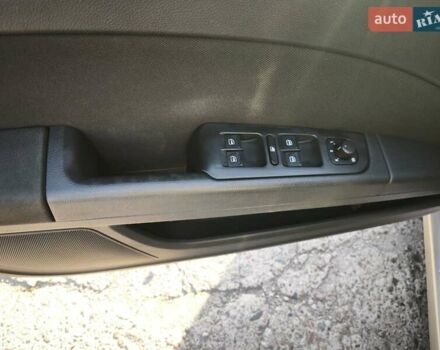 Серый Шкода Суперб, объемом двигателя 1.8 л и пробегом 317 тыс. км за 9700 $, фото 19 на Automoto.ua